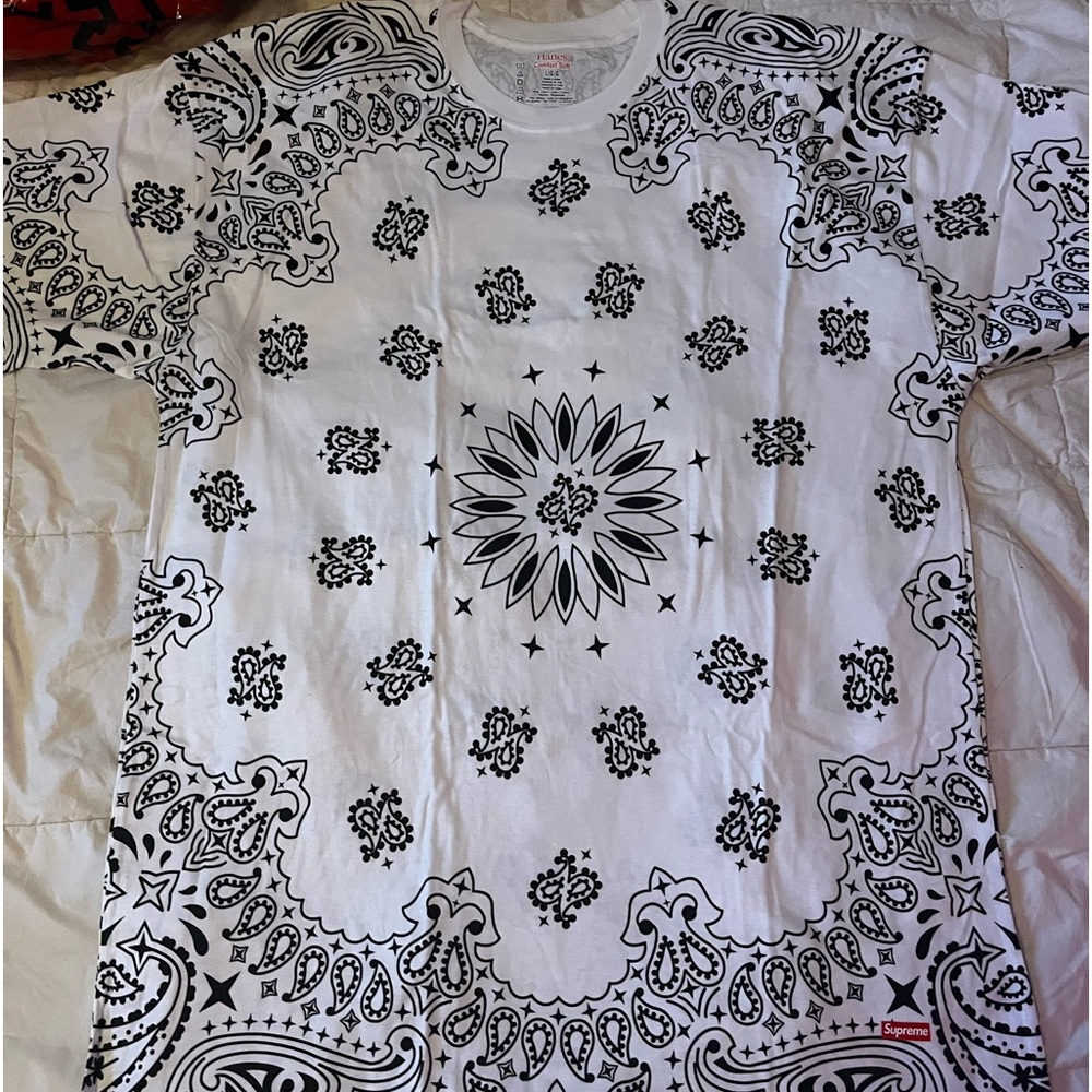 Supreme bandana T-shirt new